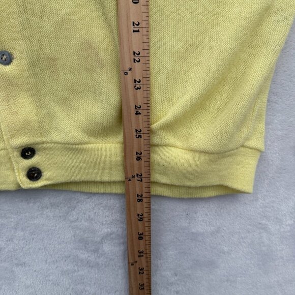 IZOD Lacoste Cardigan Mens XL Yellow Knit Stretch Logo Embroidered - Picture 7 of 9